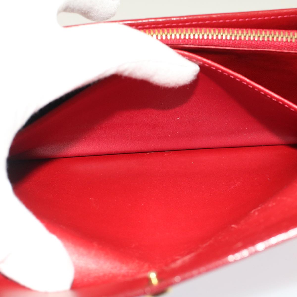 LOUIS VUITTON Sarah Wallet