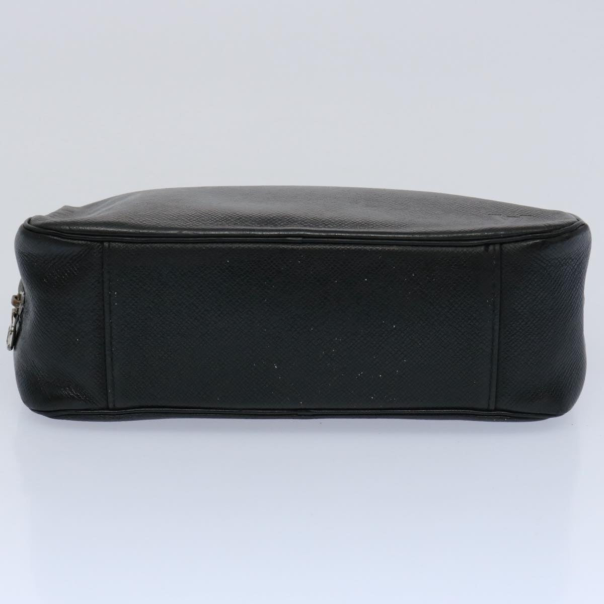 LOUIS VUITTON Clutch Bag
