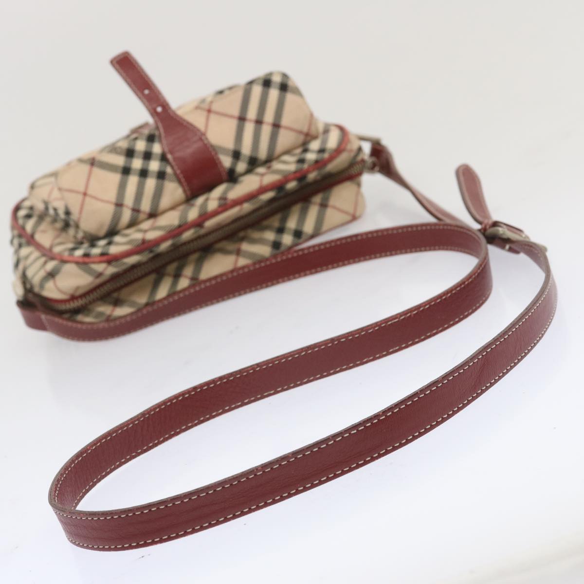 BURBERRY Nova Check Shoulder Bag