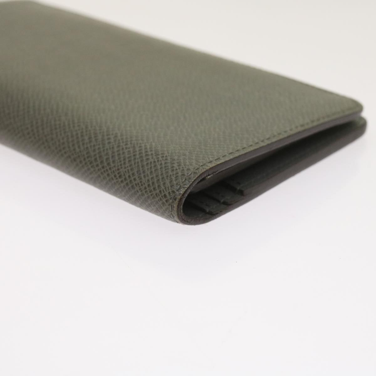 LOUIS VUITTON Portefeuille Brazza Wallet