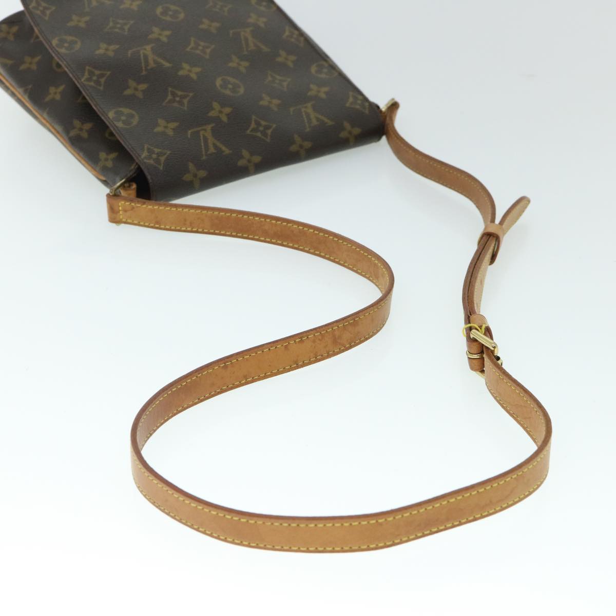 LOUIS VUITTON Musette Shoulder Bag