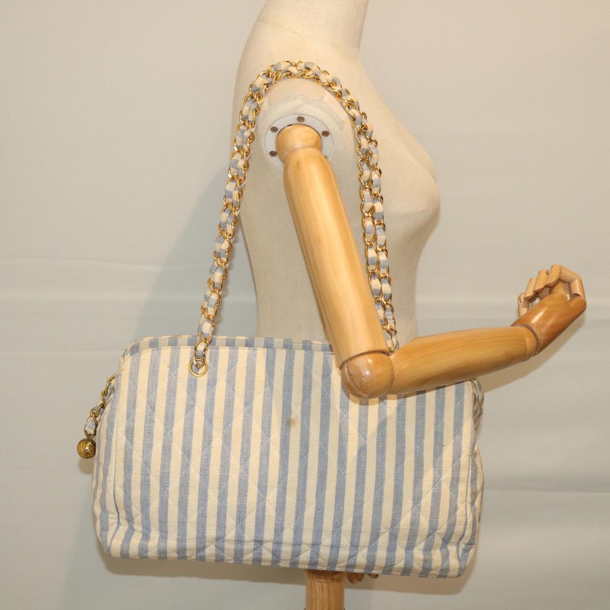 Top Quality Chanel Jumbo Shoulder Bag