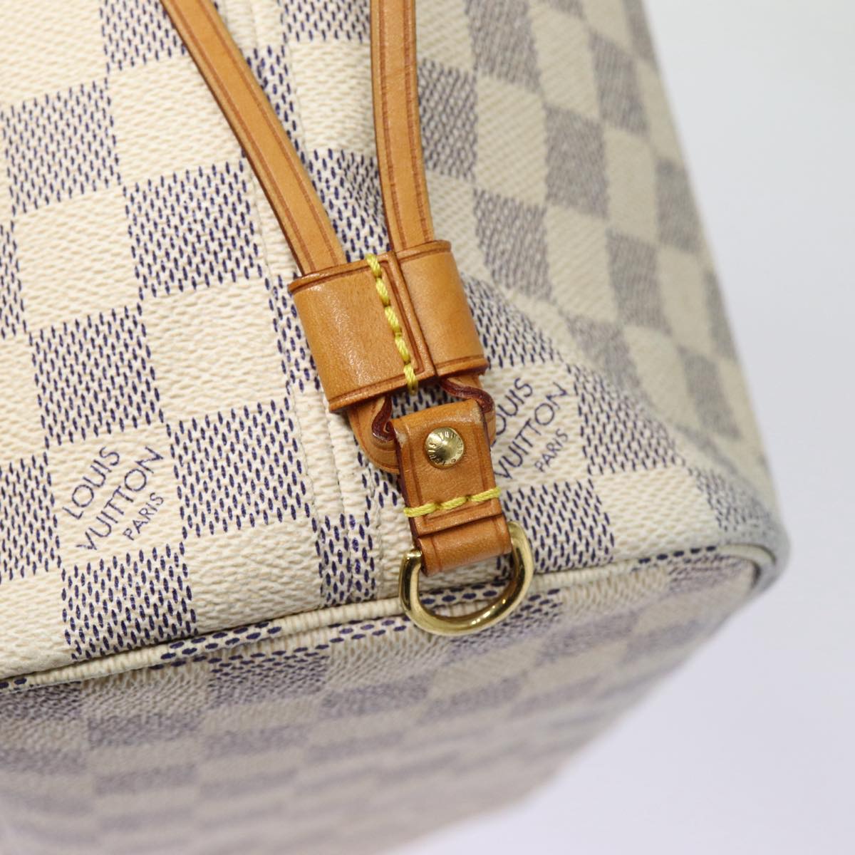 LOUIS VUITTON Neverfull PM Tote