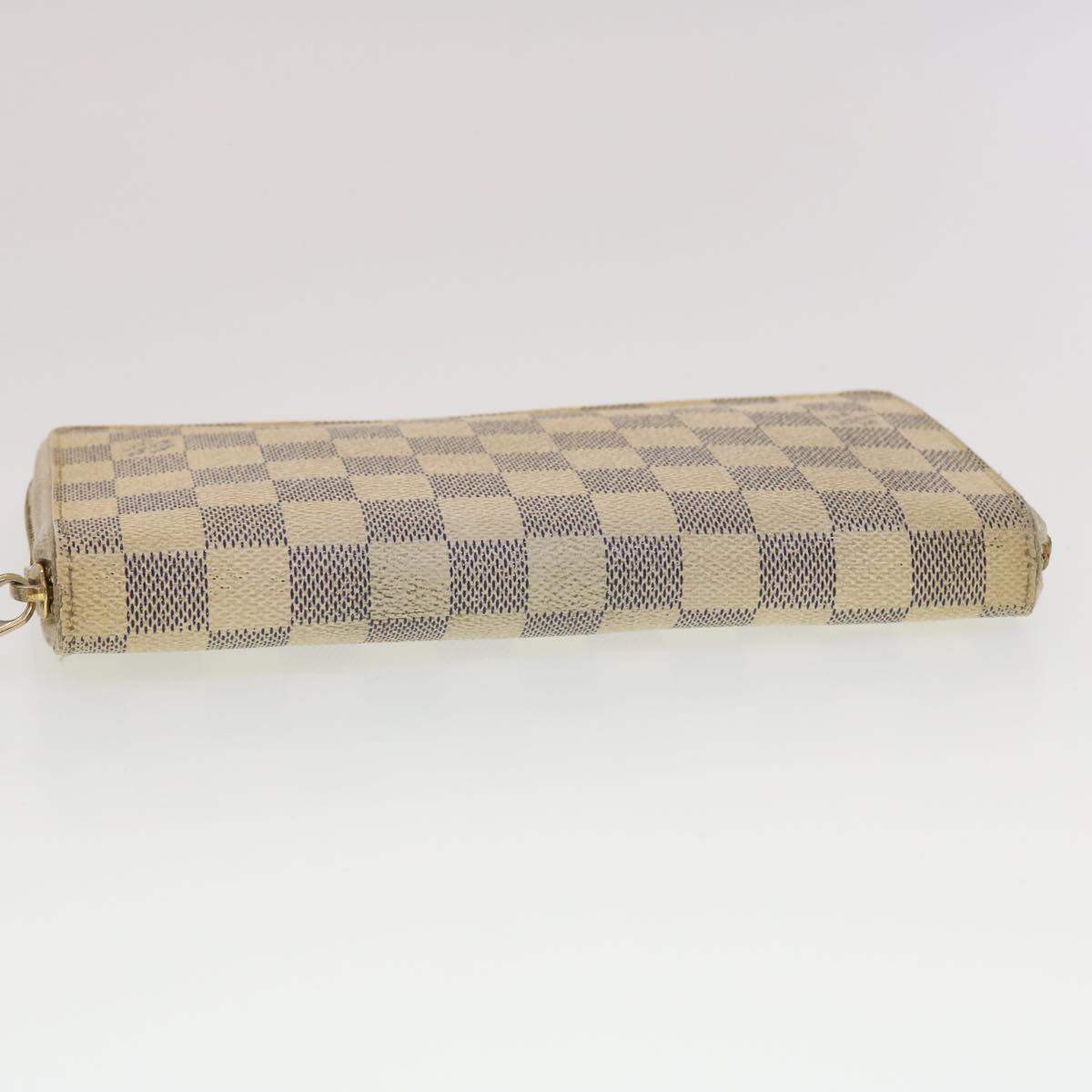 LOUIS VUITTON Zippy organizer Wallet