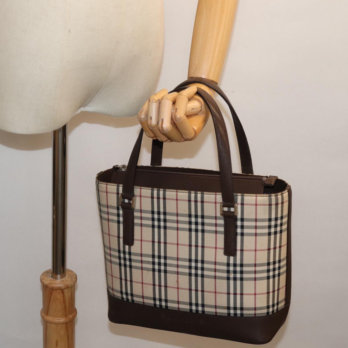 BURBERRY Nova Check Handbag