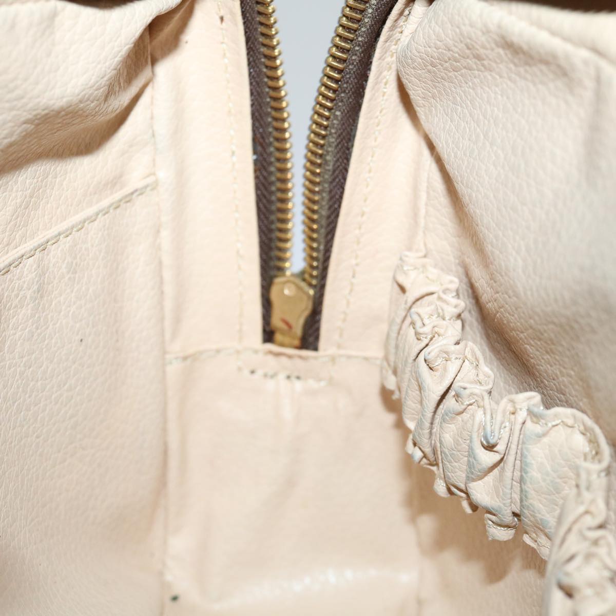 LOUIS VUITTON Trousse de Toilette Clutch Bag