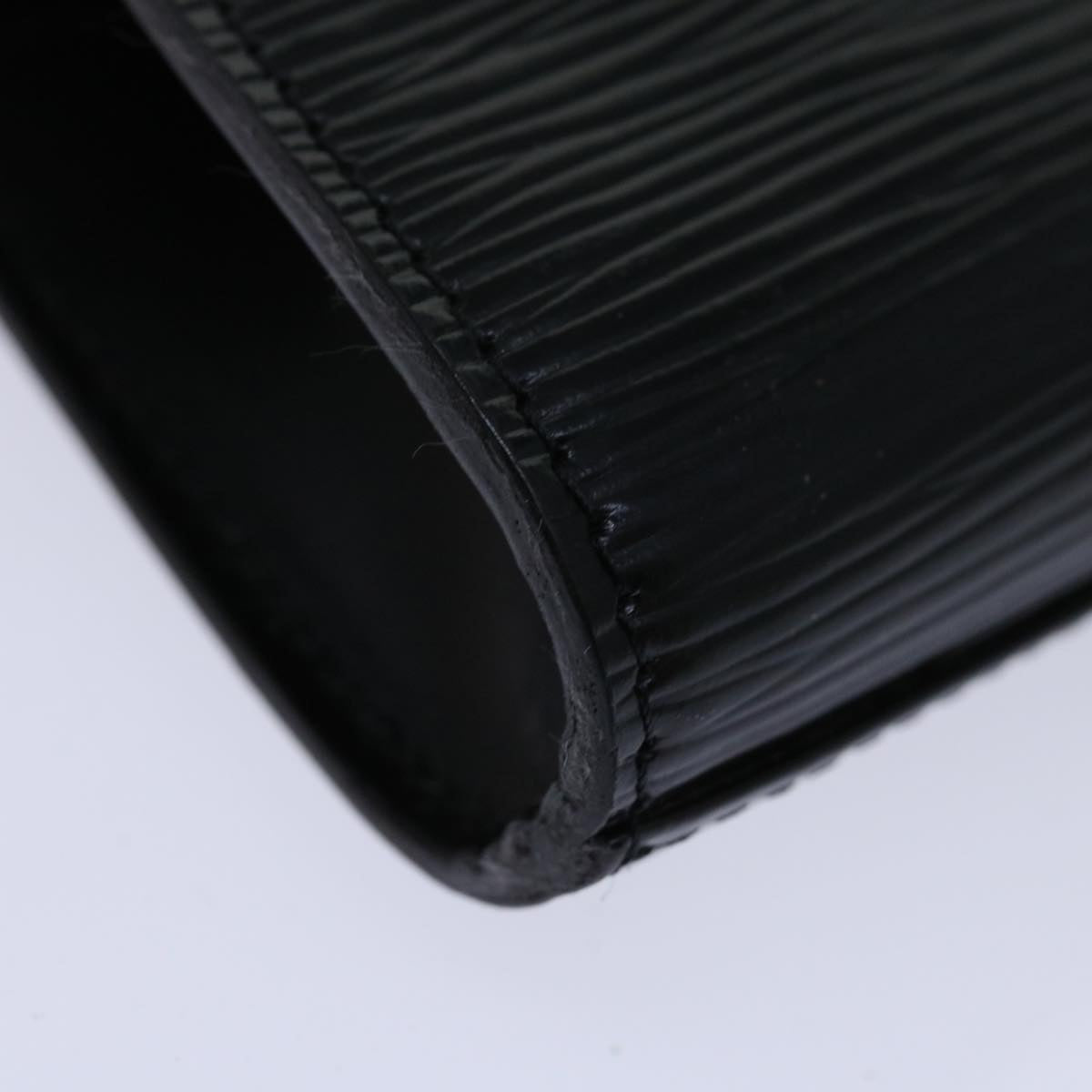 LOUIS VUITTON Pochette Accessoire Clutch Bag