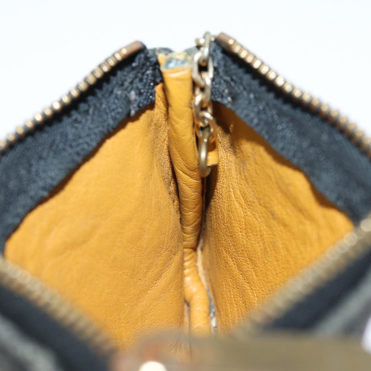 LOUIS VUITTON Pochette Cles Wallet
