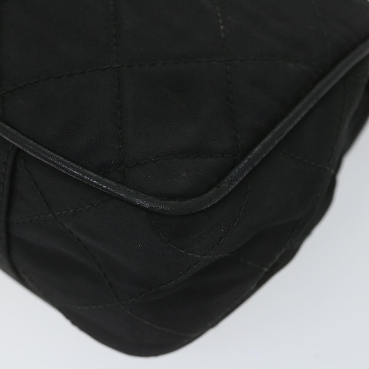 CHANEL Shoulder Bag
