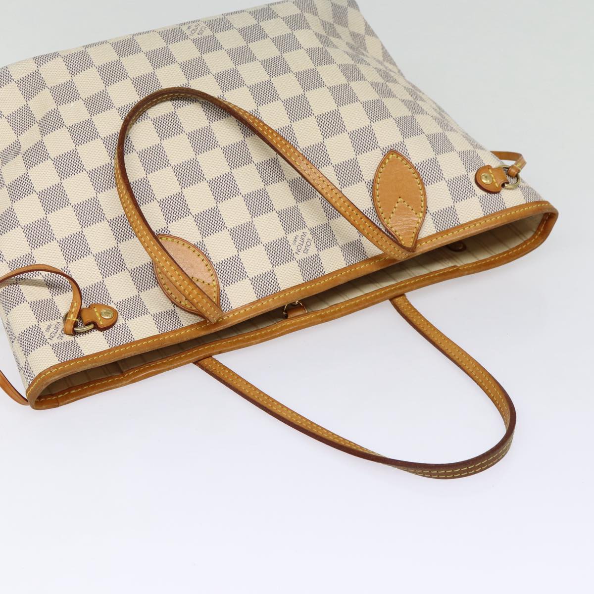 LOUIS VUITTON Neverfull PM Tote