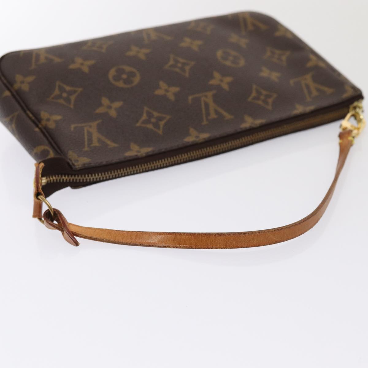 LOUIS VUITTON Pochette Accessoire Clutch Bag