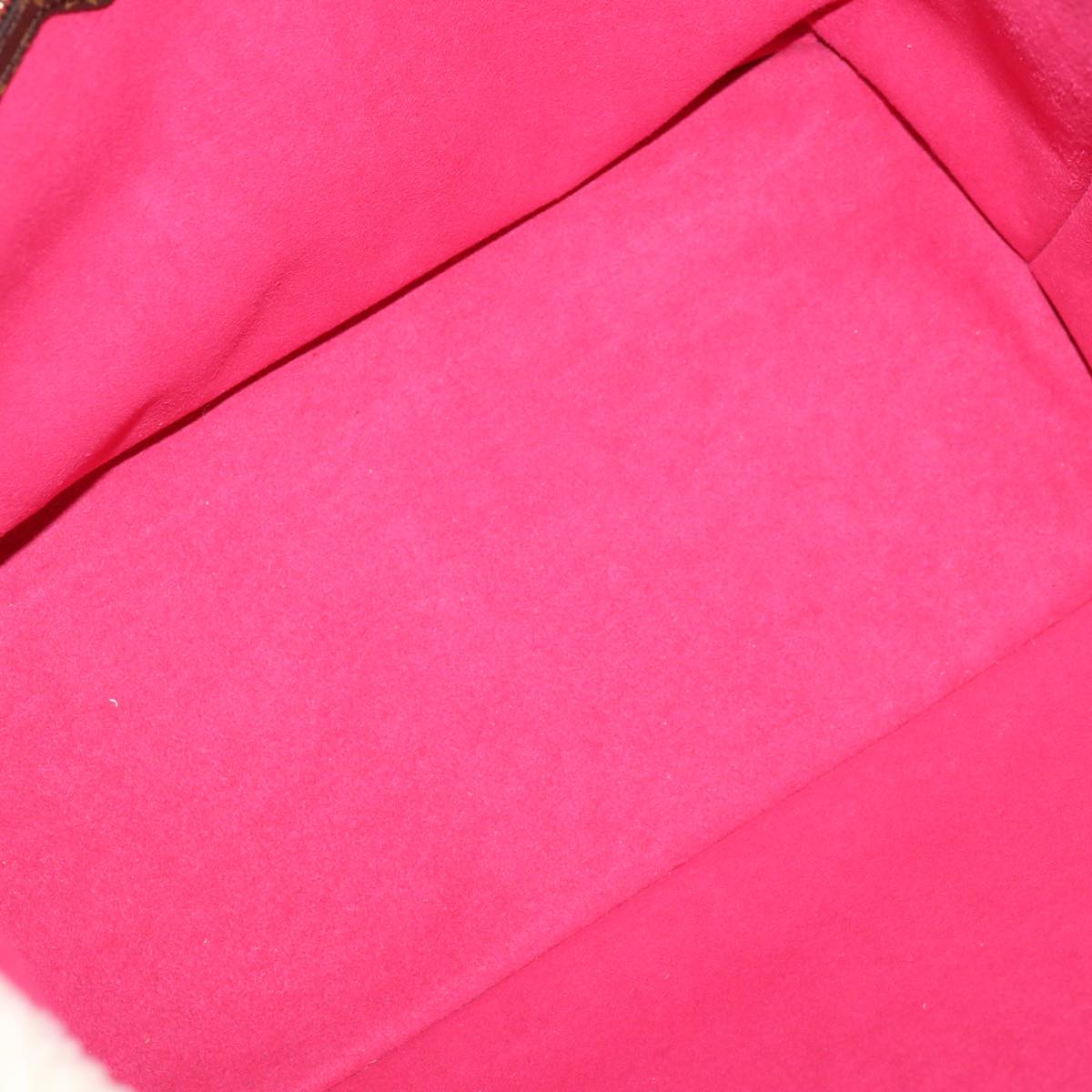 LOUIS VUITTON Neverfull MM Tote