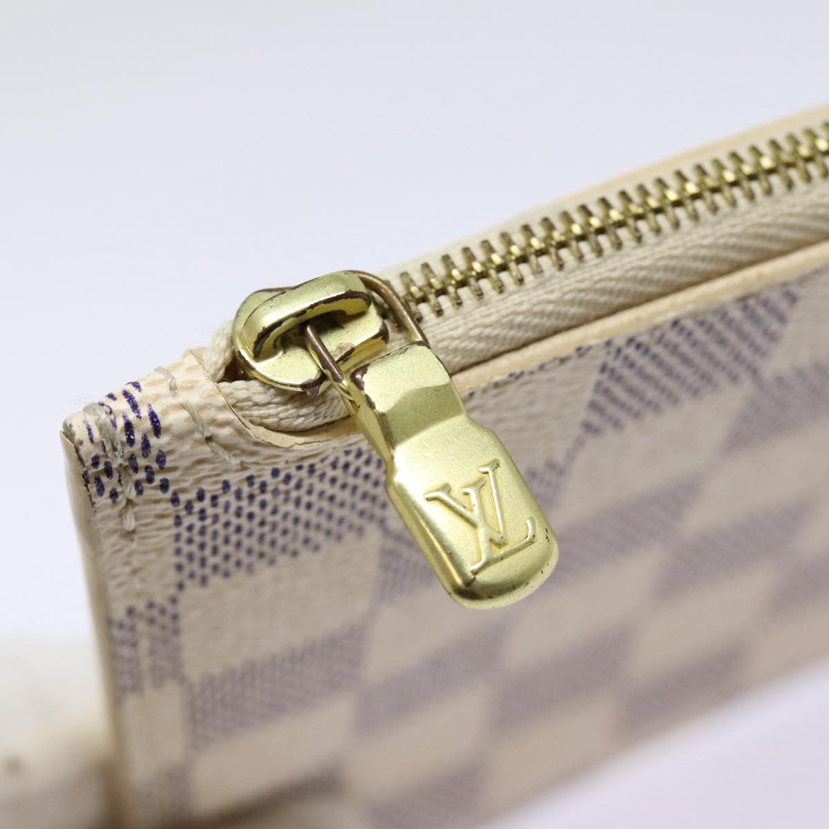 LOUIS VUITTON Neverfull PM Tote