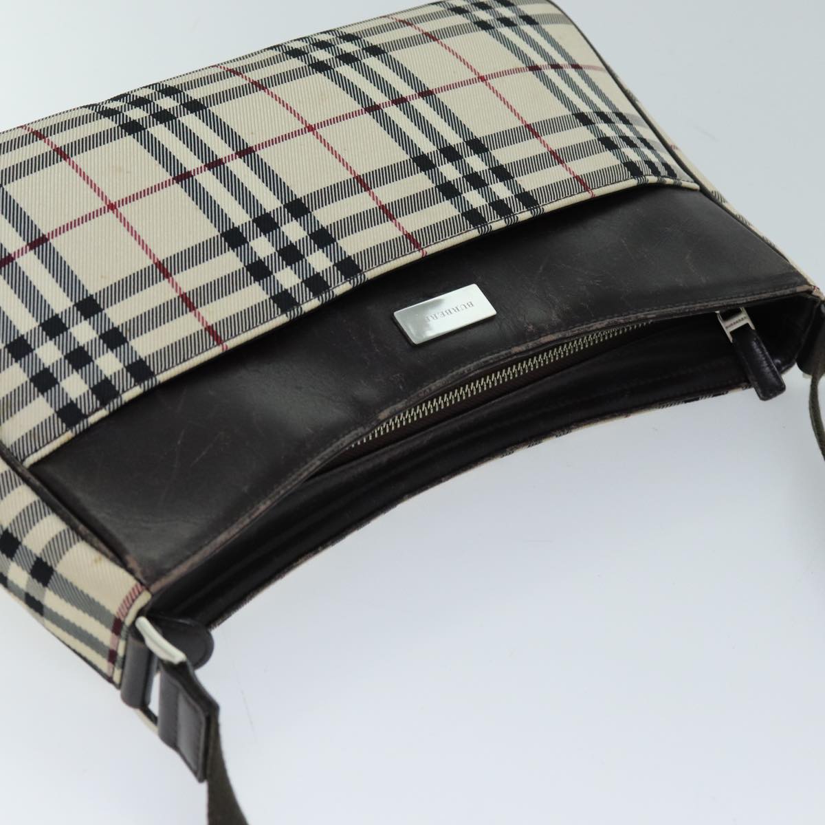 BURBERRY House Check Shoulder Bag