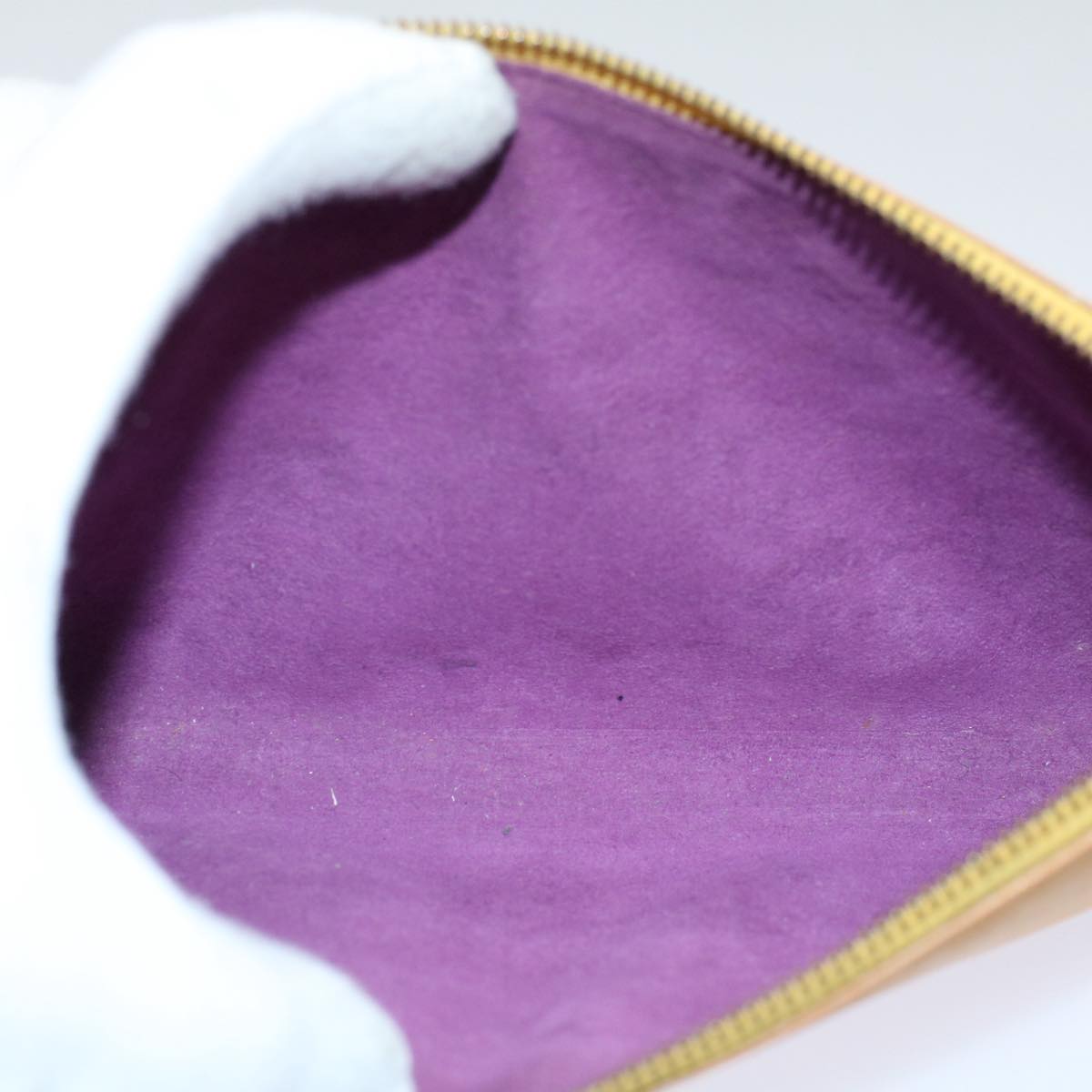 LOUIS VUITTON Pochette accessoires Handbag