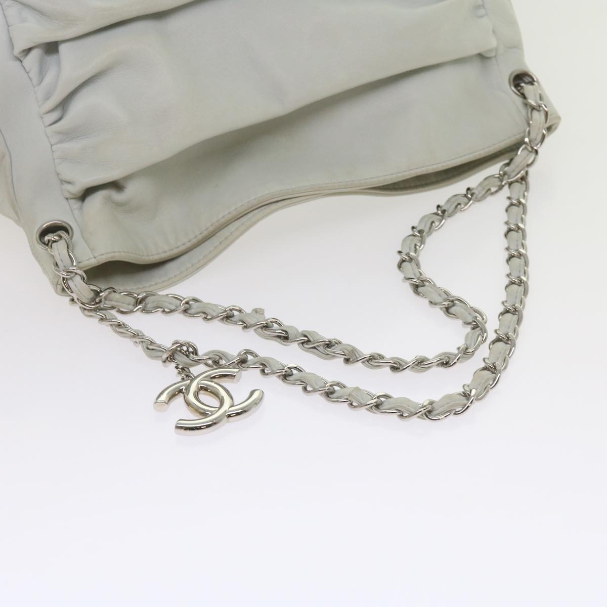 CHANEL Shoulder Bag