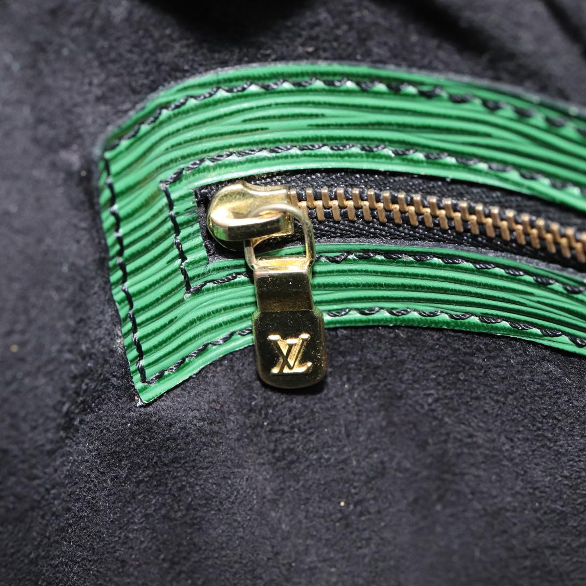 LOUIS VUITTON Noe Shoulder Bag