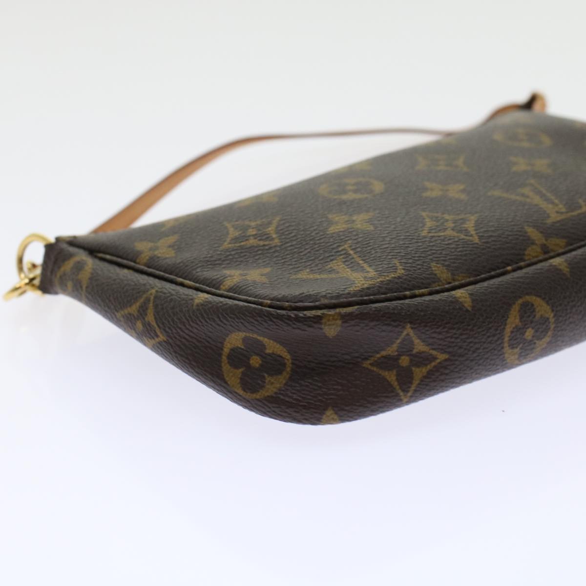 LOUIS VUITTON Pochette Accessoire Handbag