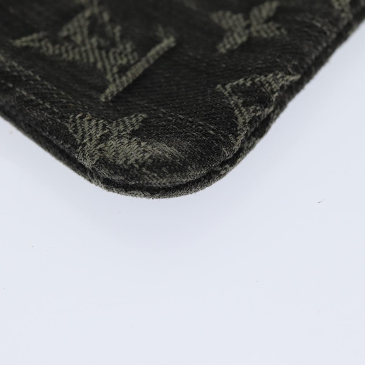 LOUIS VUITTON Pochette Cles Wallet