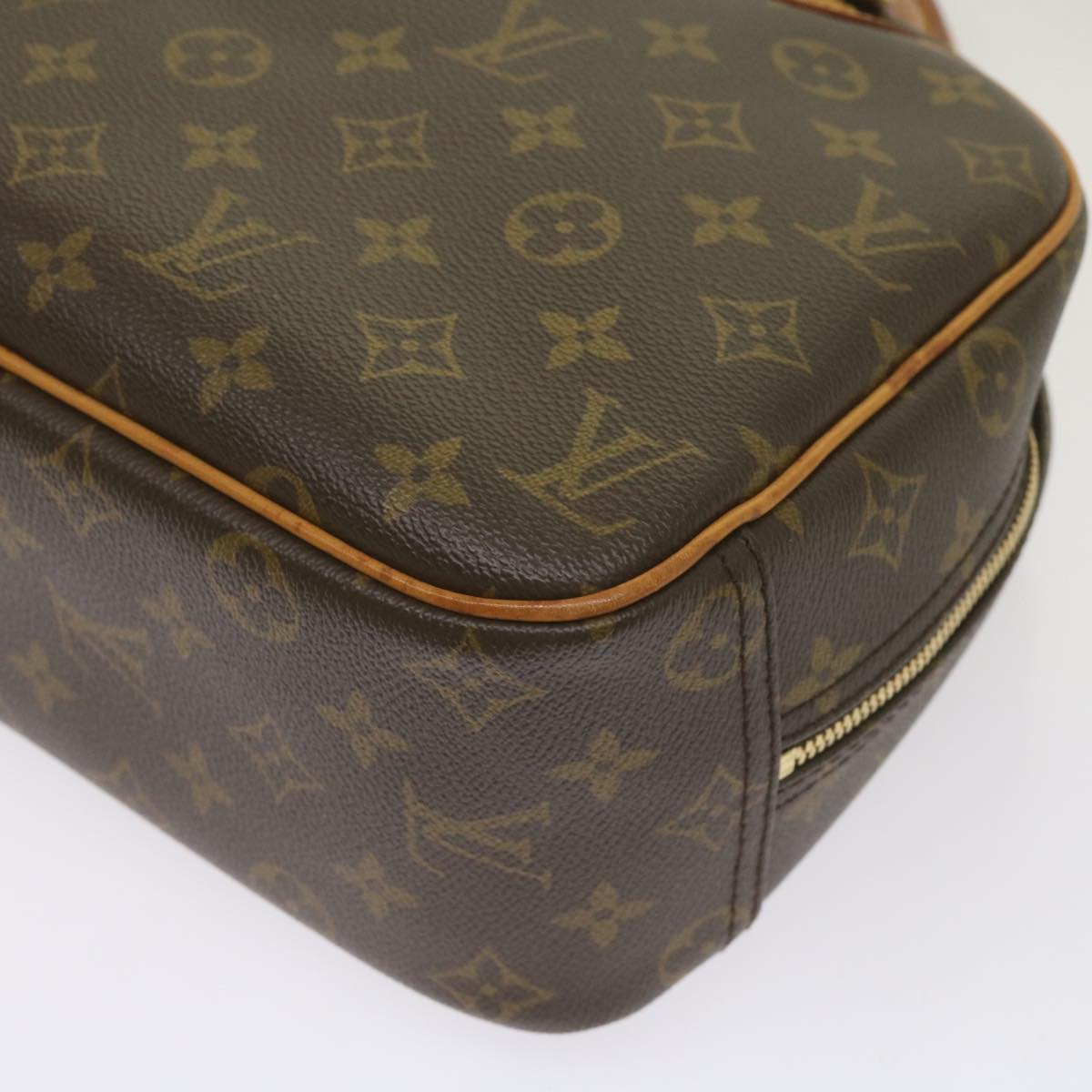 LOUIS VUITTON Trouville Handbag