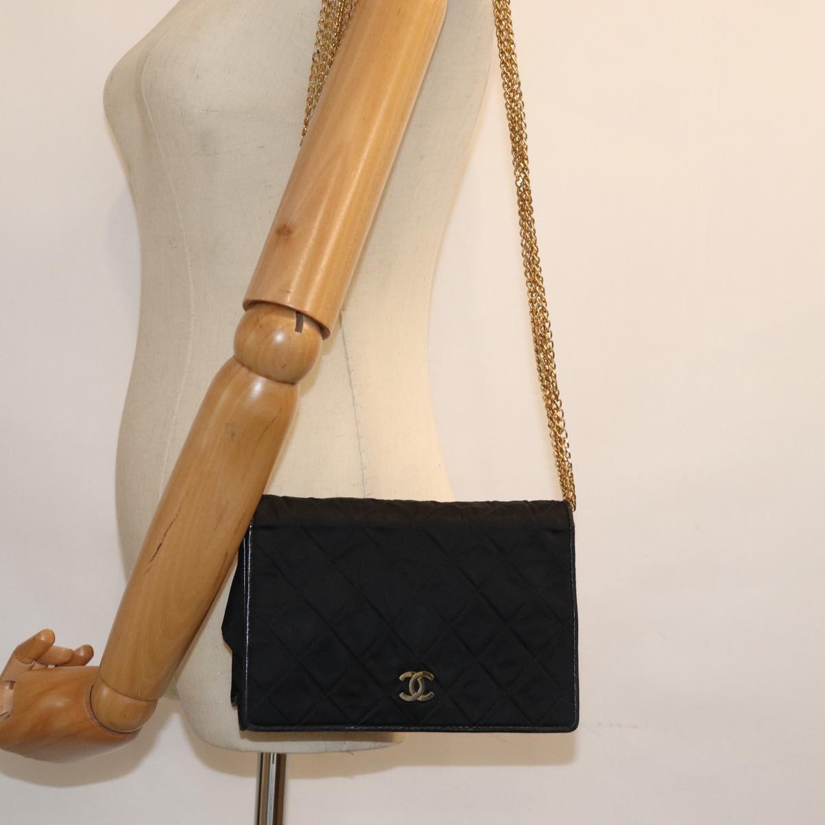 Top Quality Chanel Deca Matrasse Shoulder Bag