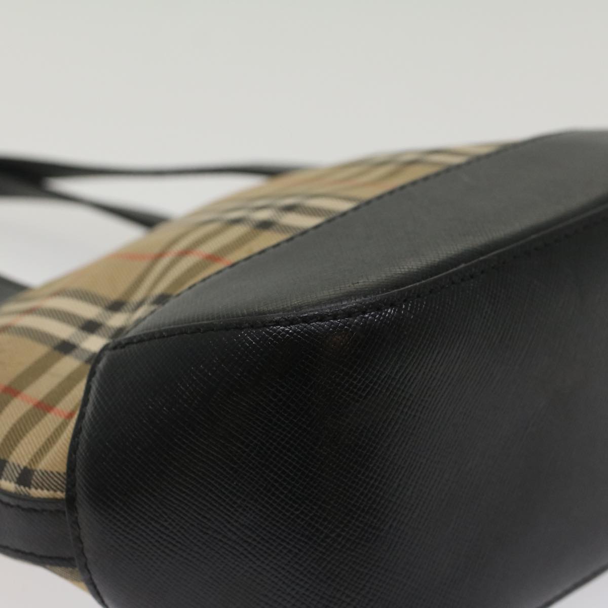 BURBERRY Nova Check Shoulder Bag