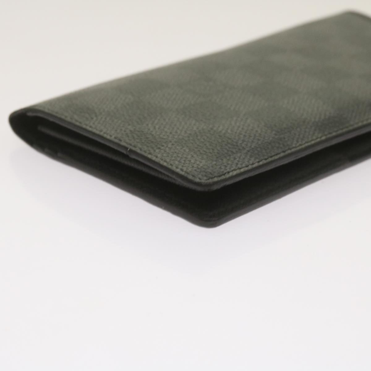 LOUIS VUITTON Portefeuille Brazza Wallet
