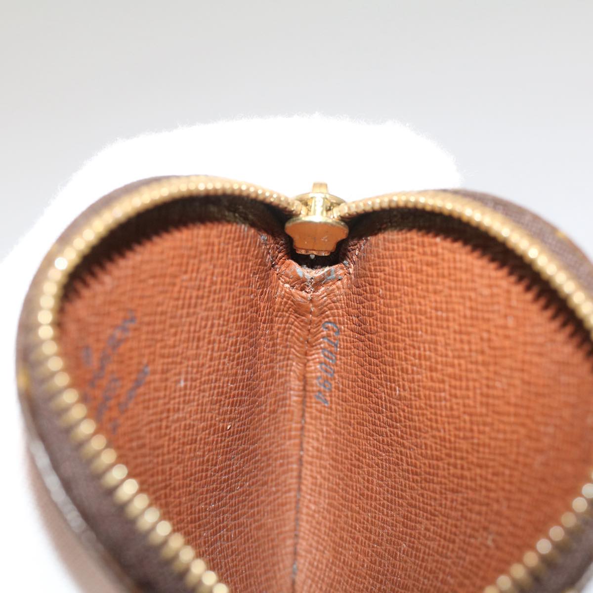 LOUIS VUITTON Porte Monnaie Rond Wallet