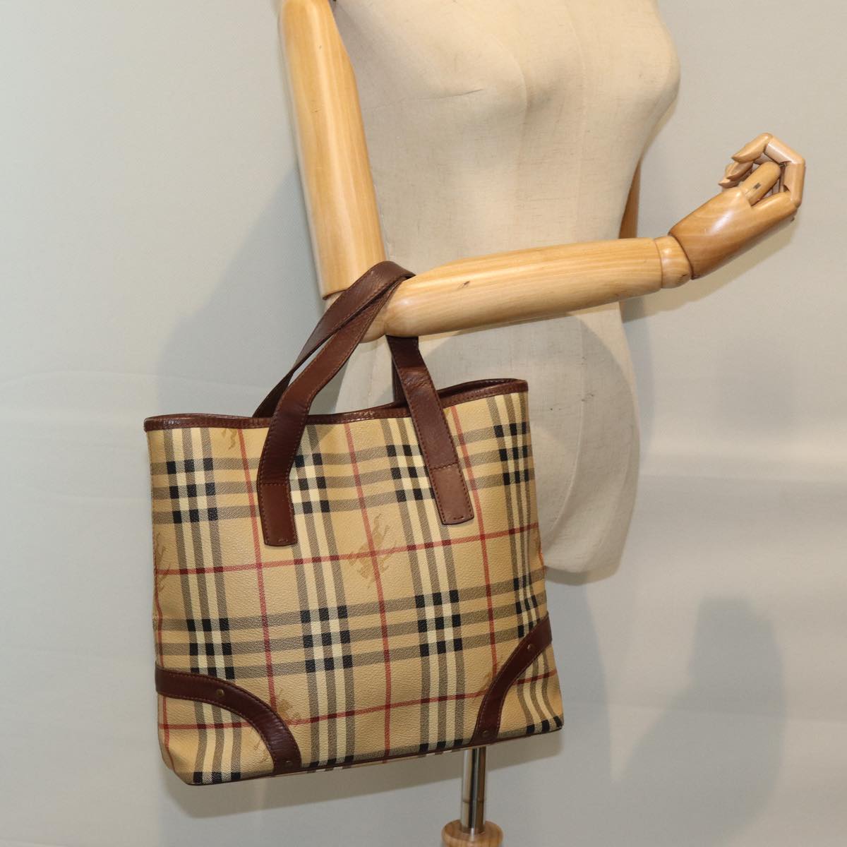 BURBERRY Nova Check Handbag