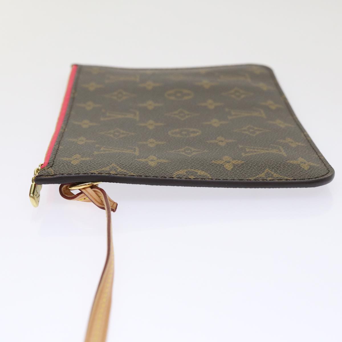 LOUIS VUITTON Neverfull MM Tote