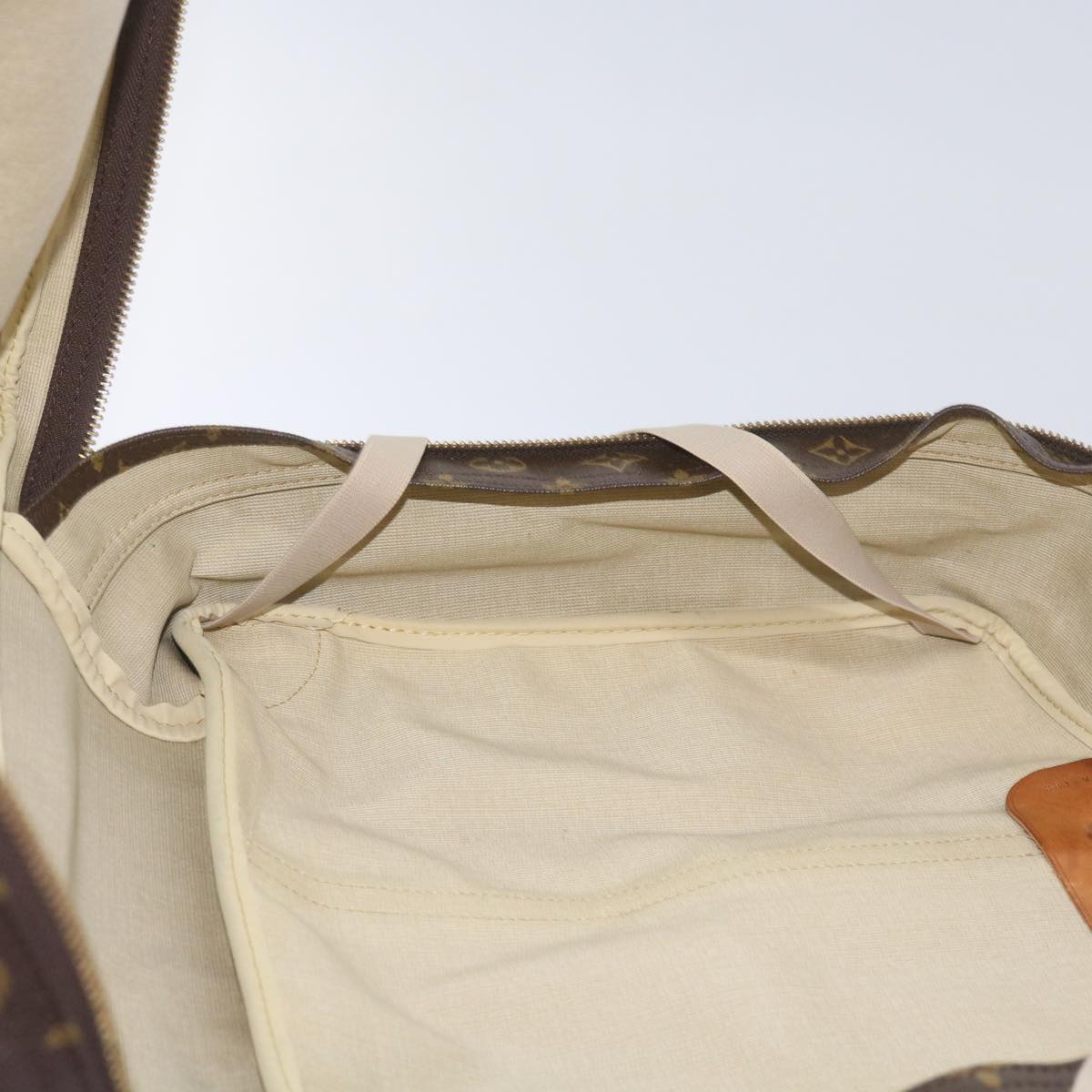 LOUIS VUITTON Sirius Travel