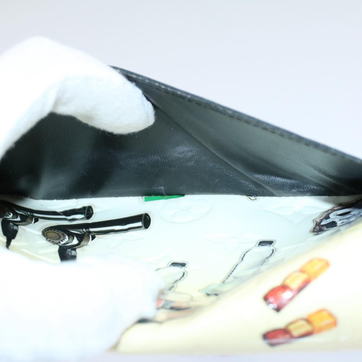 LOUIS VUITTON Sarah Wallet