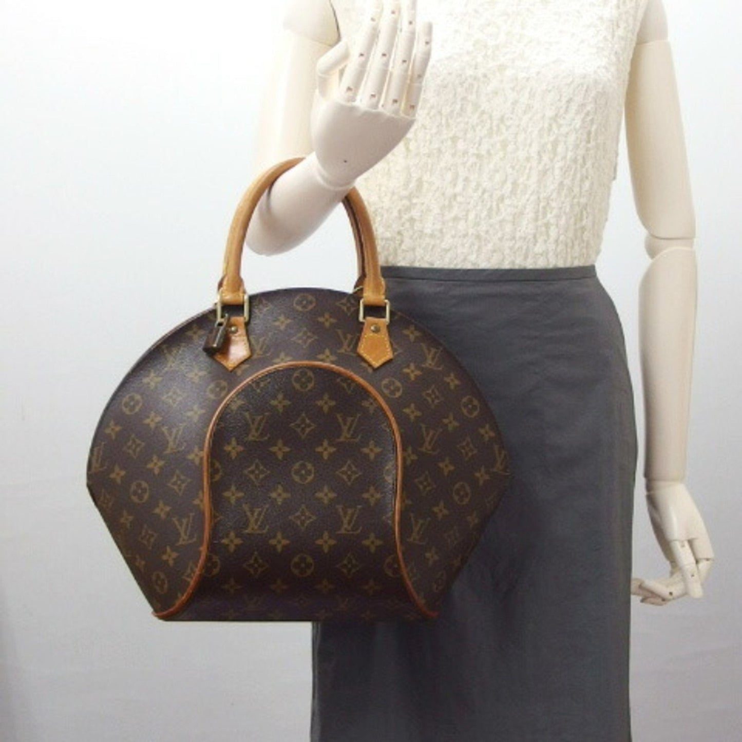 LOUIS VUITTON Monogram Ellipse MM Handbag