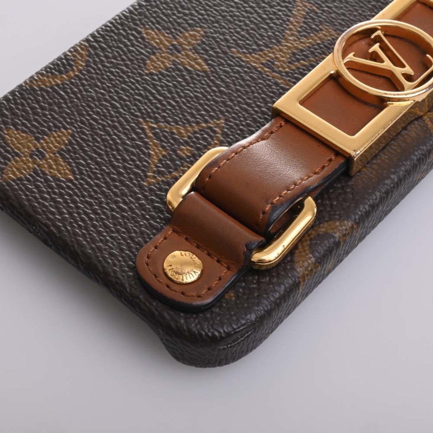 LOUIS VUITTON Monogram Bumper Dauphine 12 12PRO iPhone Case M69782 Brown Women's