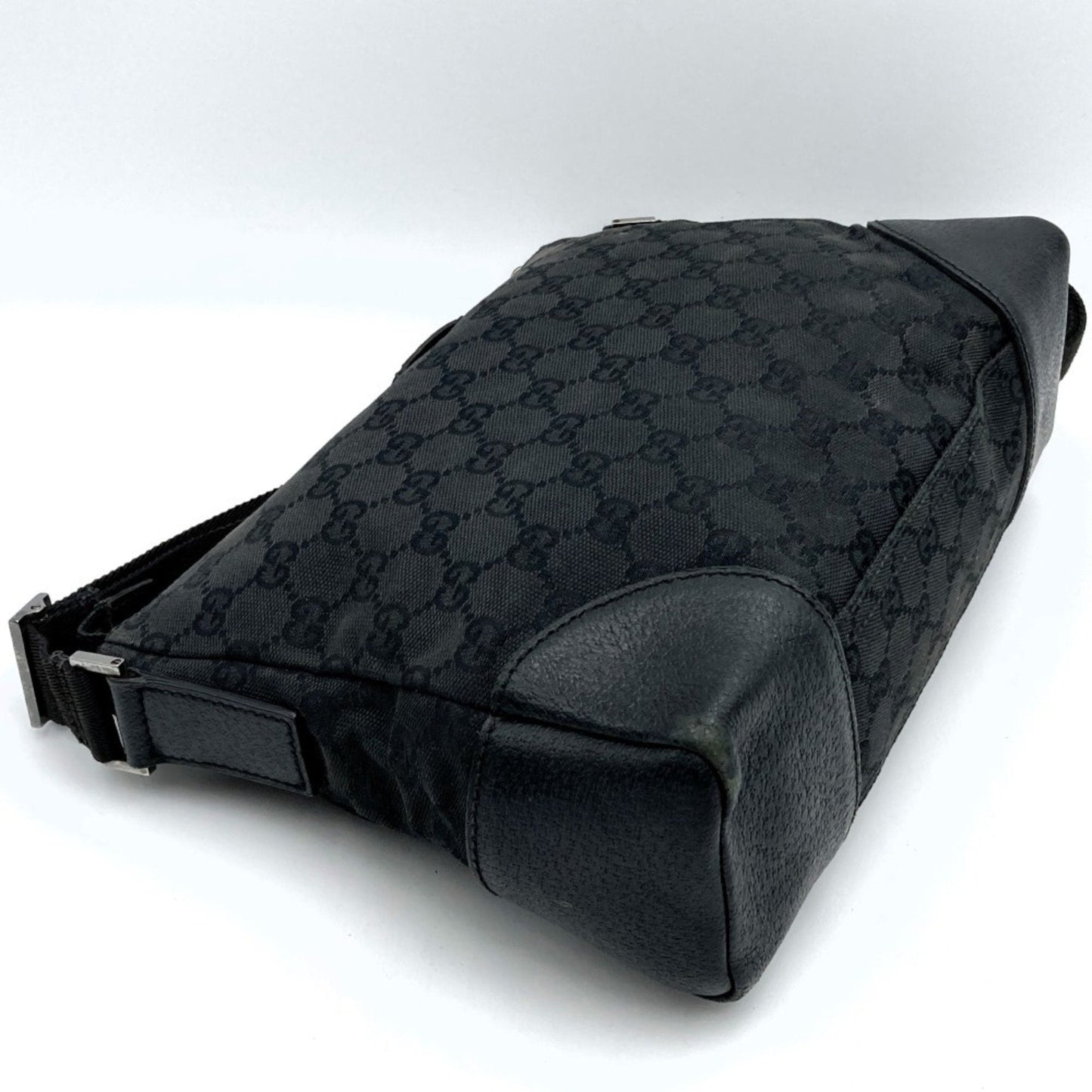 Gucci Black Gg Canvas Leather Shoulder Bag