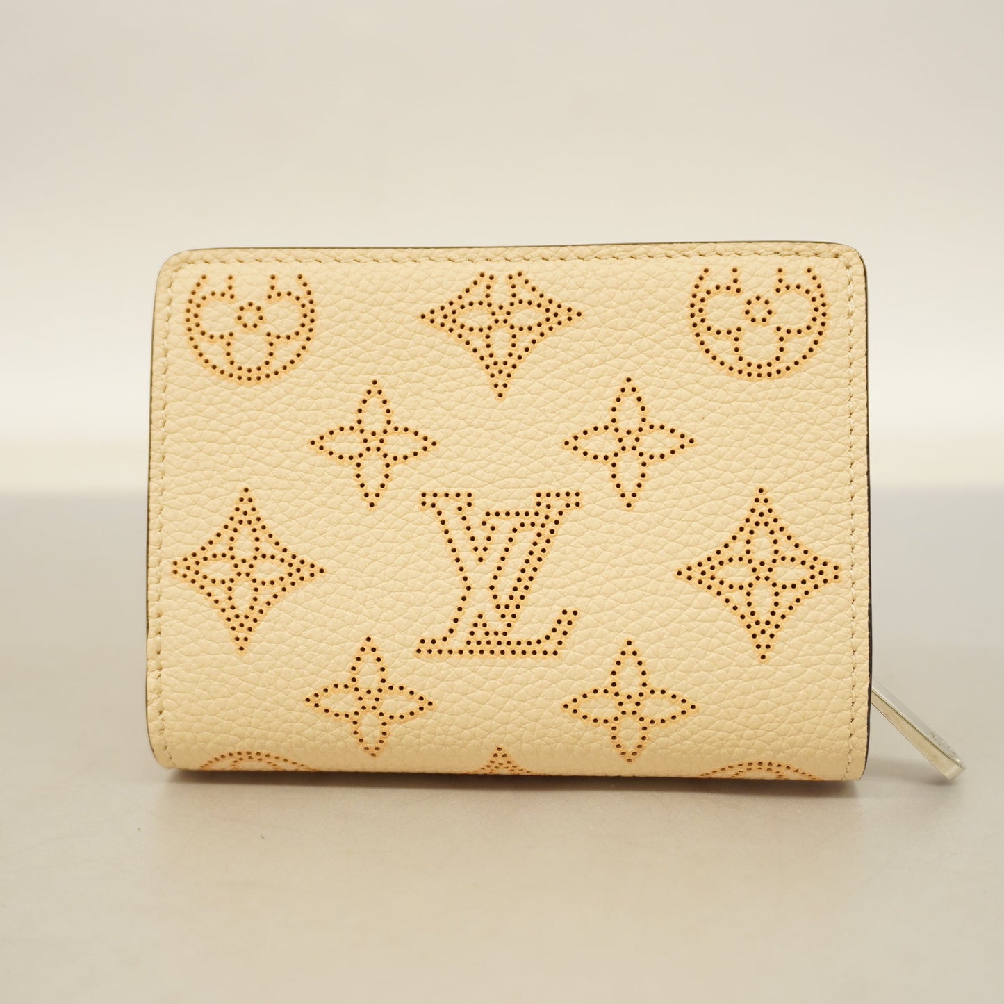 LOUIS VUITTONAuth  Mahina Portefeuille Claire M82351 Wallet [bi-fold] Beige