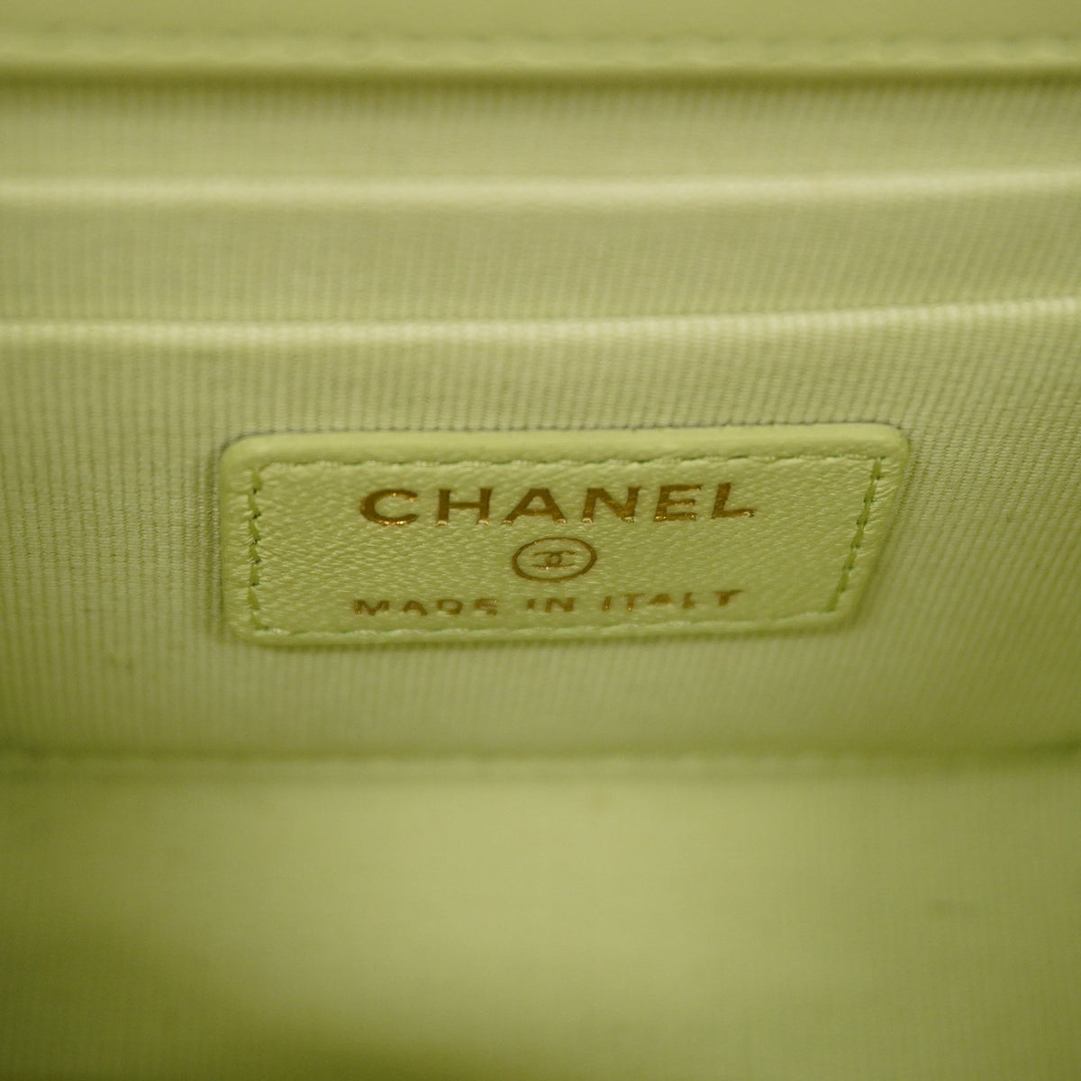 ChanelAuth  Matelasse Chain Shoulder Lambskin Women's Leather Shoulder Bag