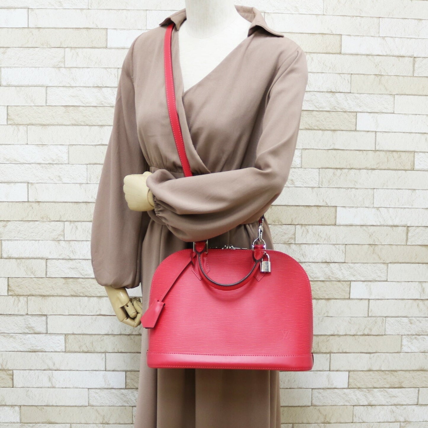 LOUIS VUITTON Shoulder Bag Alma Epi M40490 Red Pink Ladies