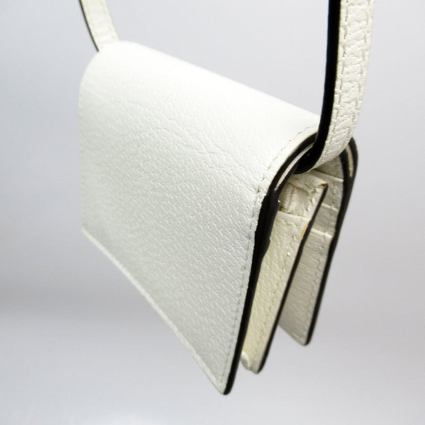 Gucci Black Off-White Leather Wallet (Bi-Fold)