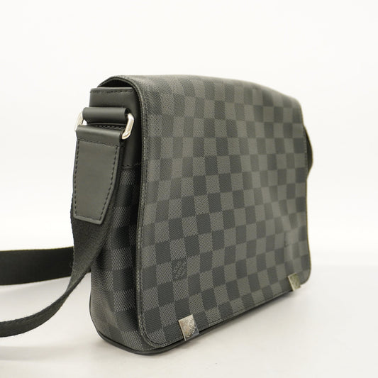 LOUIS VUITTONAuth  Damier Graphite District PM N41028 Shoulder Bag