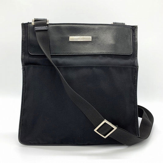 Gucci Black Nylon Leather Shoulder Bag Sling Bag ()