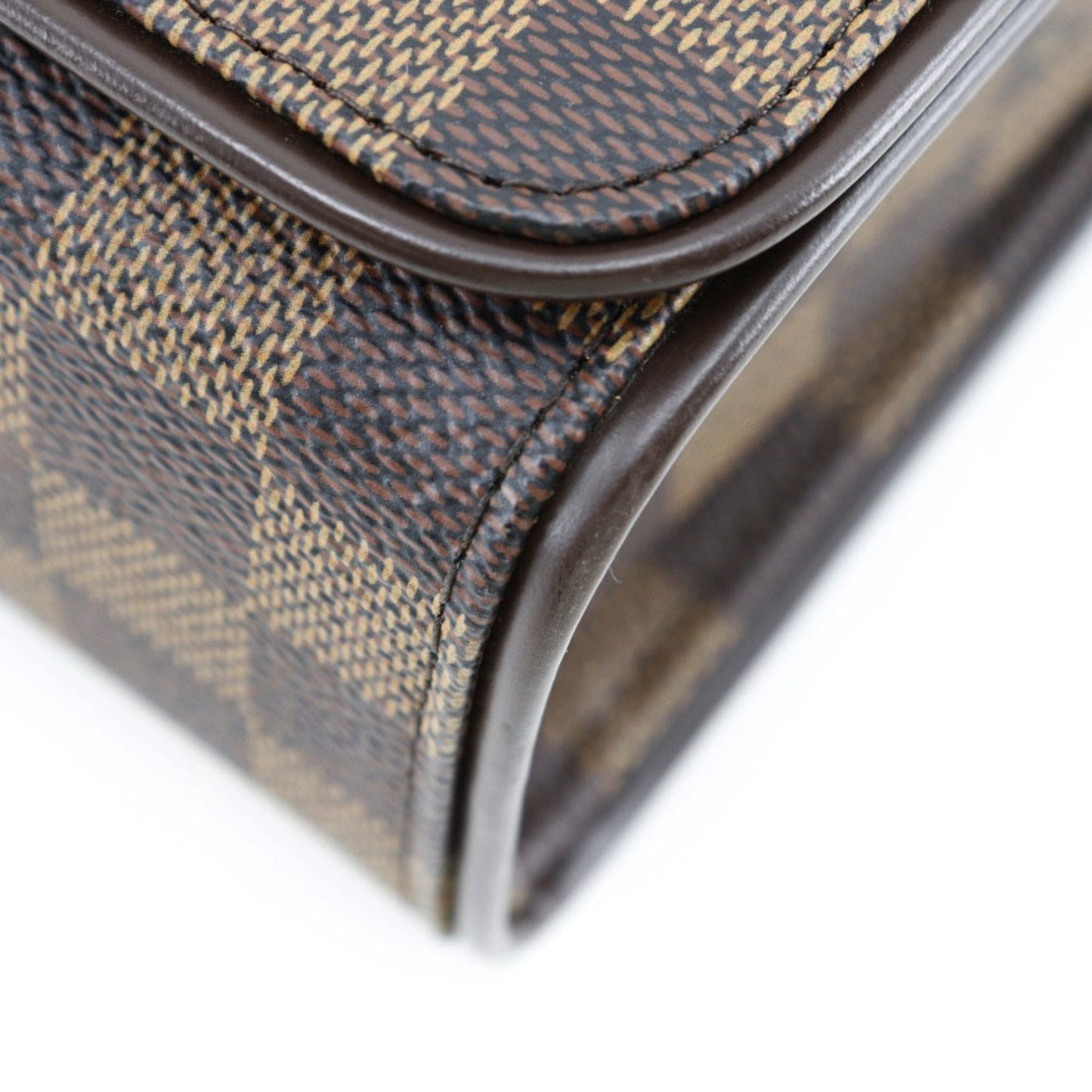 LOUIS VUITTON Tribecaron Shoulder Bag Damier Canvas Brown TH0065 Ladies