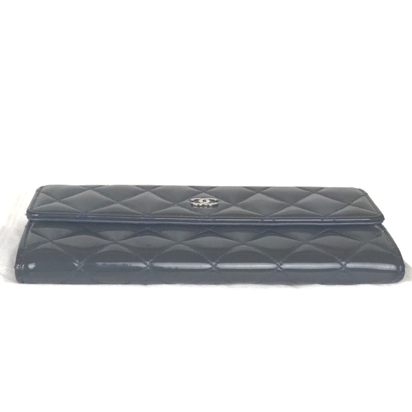 CHANEL Chanel Matelasse Long Wallet for Women Patent Leather Khaki Green Bi-Fold