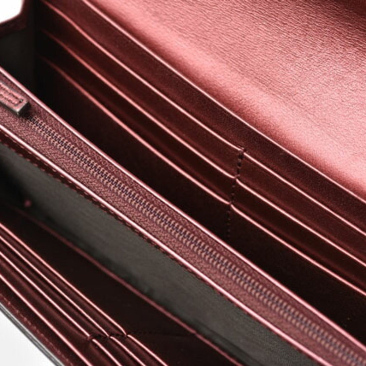 Gucci Burgundy Patent Leather Long Wallet (Bi-Fold)