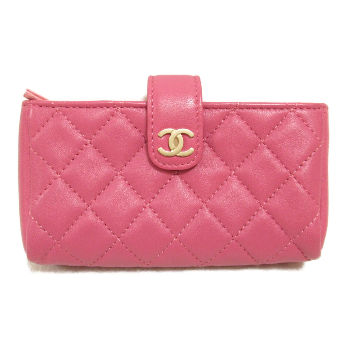 CHANEL Matelasse pouch Pink Lambskin (sheep leather)