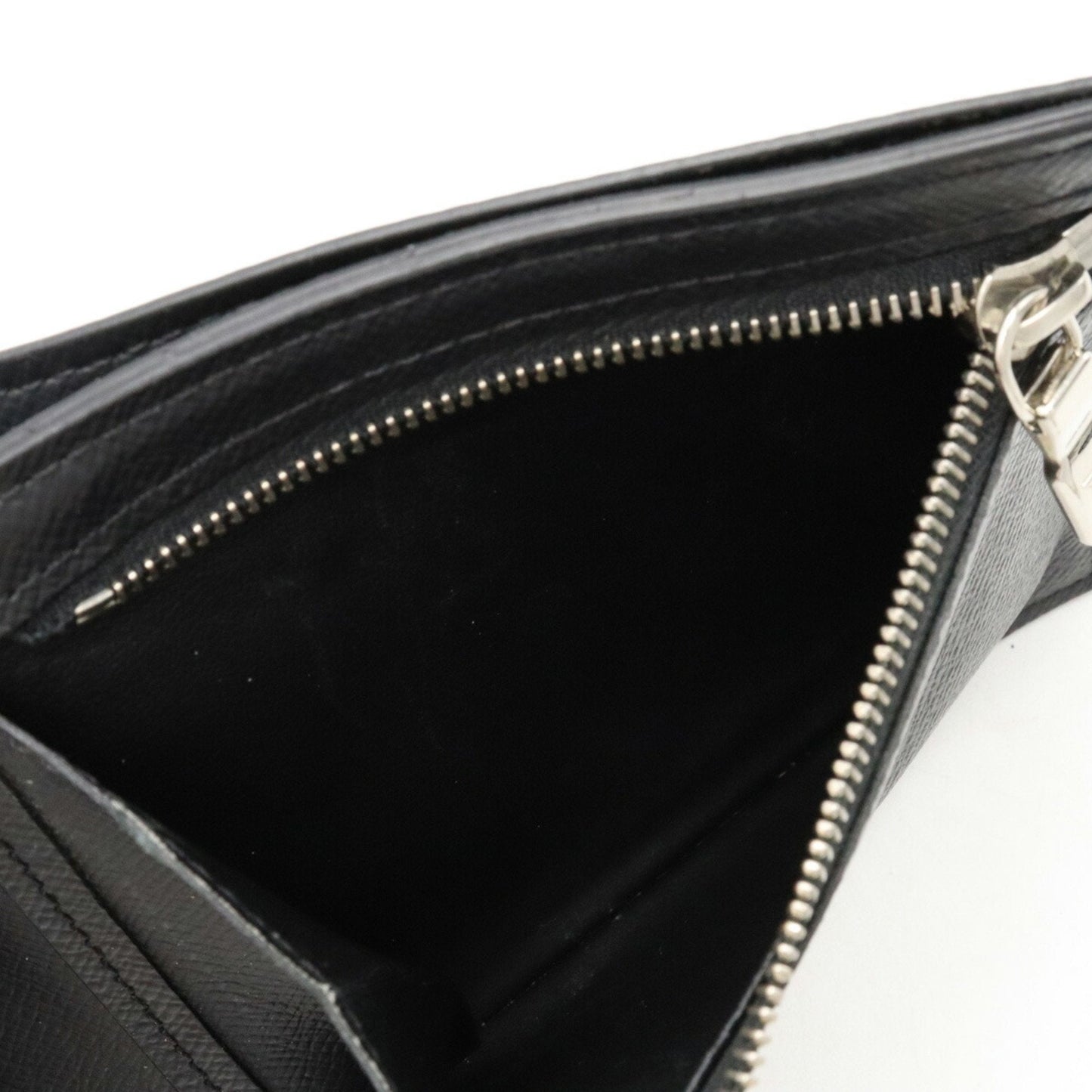 LOUIS VUITTON Taiga Portefeuille Amerigo NM Bifold Wallet Leather Ardoise Black Men's M62045