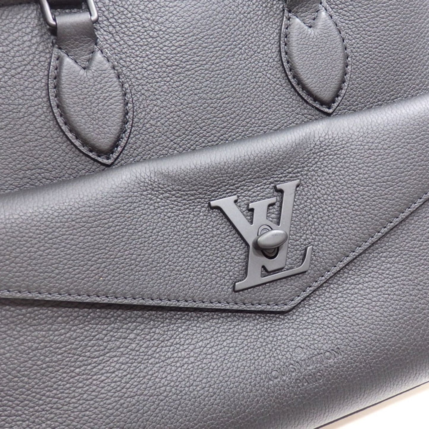 LOUIS VUITTON Tote Bag Lock Me PM Women's M55845 Noir Black Shoulder