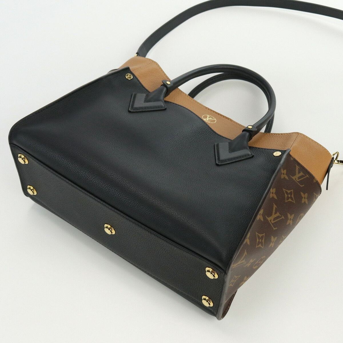 LOUIS VUITTON On My Side MM Monogram M53823 Handbag Leather Women's