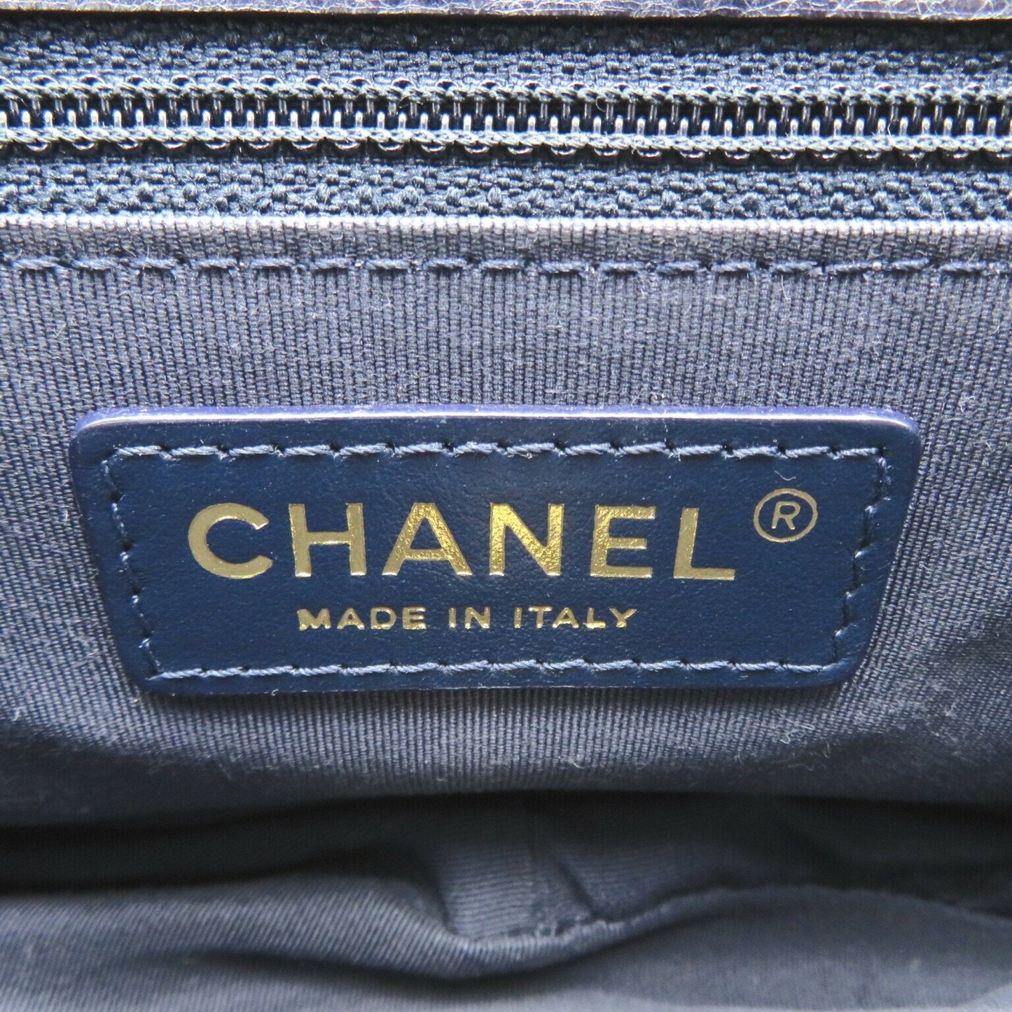CHANEL V-stitch chain shoulder bag, calf leather, for women, navy