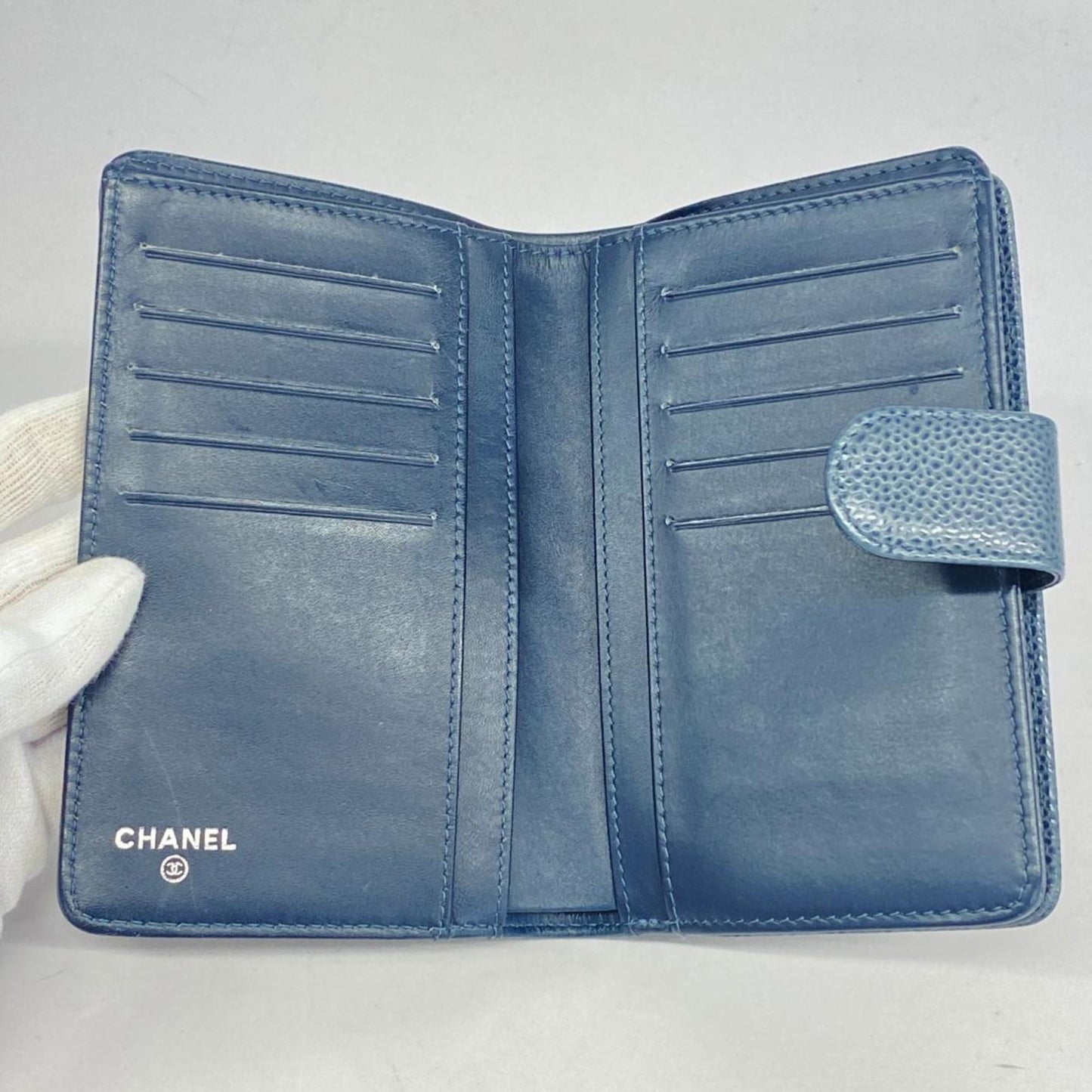 chanel wallet caviar skin blue ladies